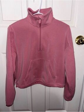 Lululemon softstreme half zip